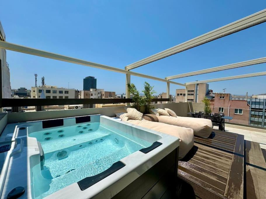 Bluemotion - Cityview Apartament Pireu