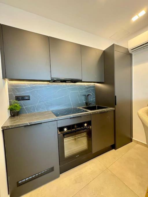 Bluemotion - Cityview Piraeus